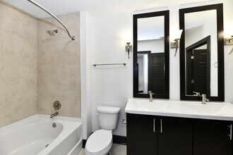 Interior Photo - Mezz 42
