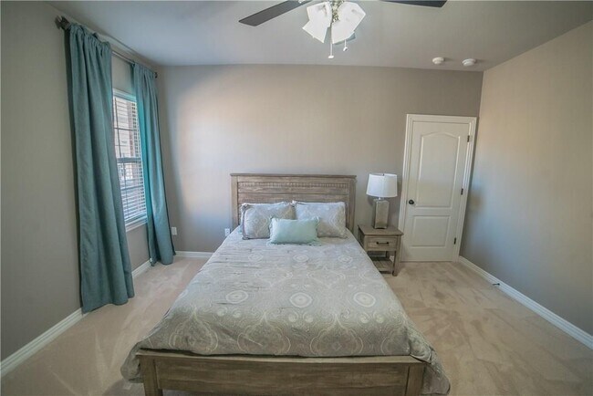 Foto del edificio - 3710 Monte Vallo Manor