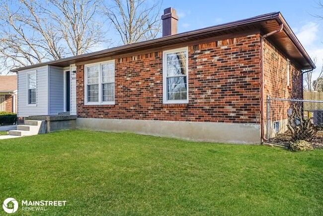 Building Photo - 8000 Cloverport Ct, Louisville, KY 40228