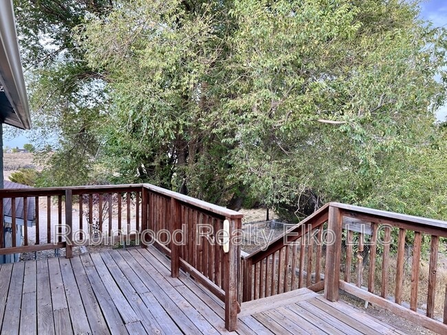 Building Photo - 16 Diamondback Ln