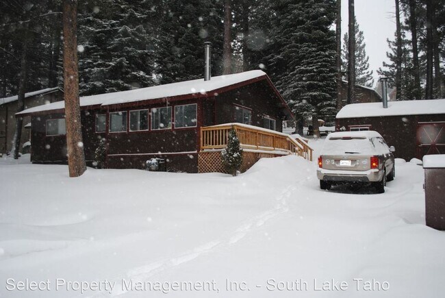 Building Photo - 3 br, 2 bath House - 1464 Mt Shasta Cir