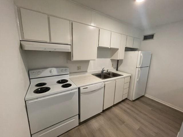 Building Photo - 1121 Beachview Dr