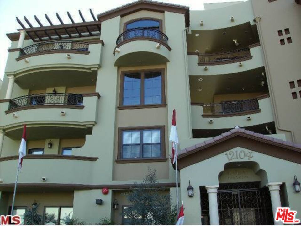 Foto principal - 12104 Hoffman St