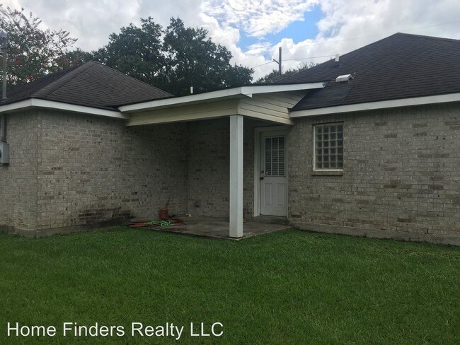 Building Photo - 3 br, 2 bath House - 2927 Broussard St.