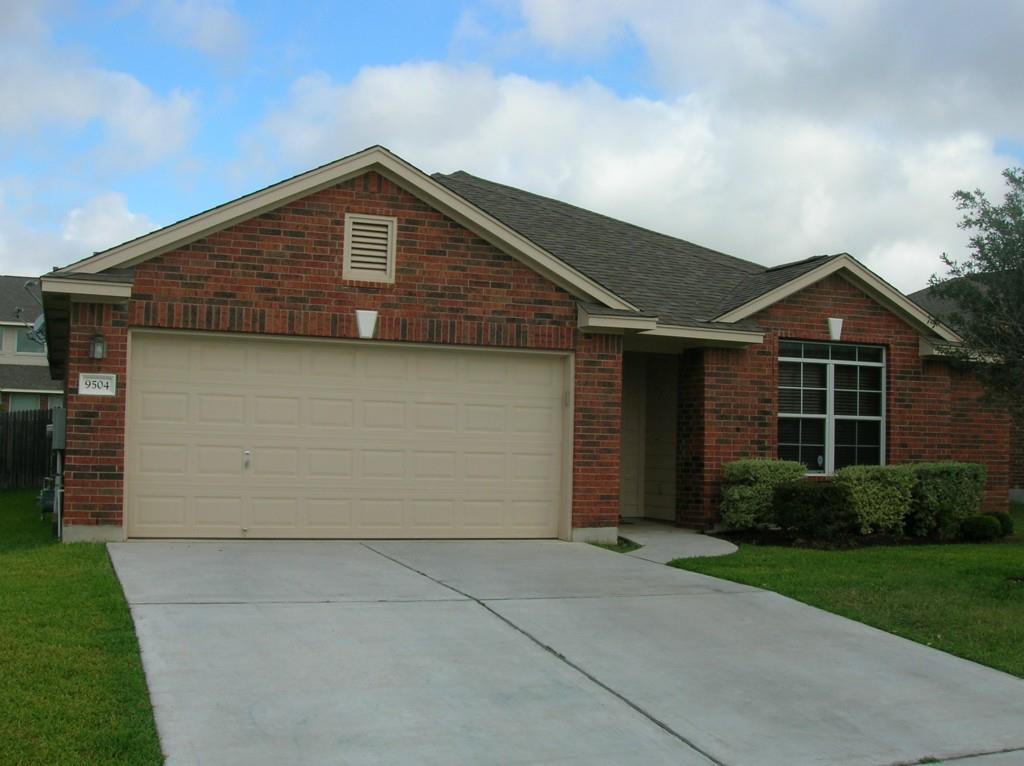 Primary Photo - 9504 Castle Pines Dr