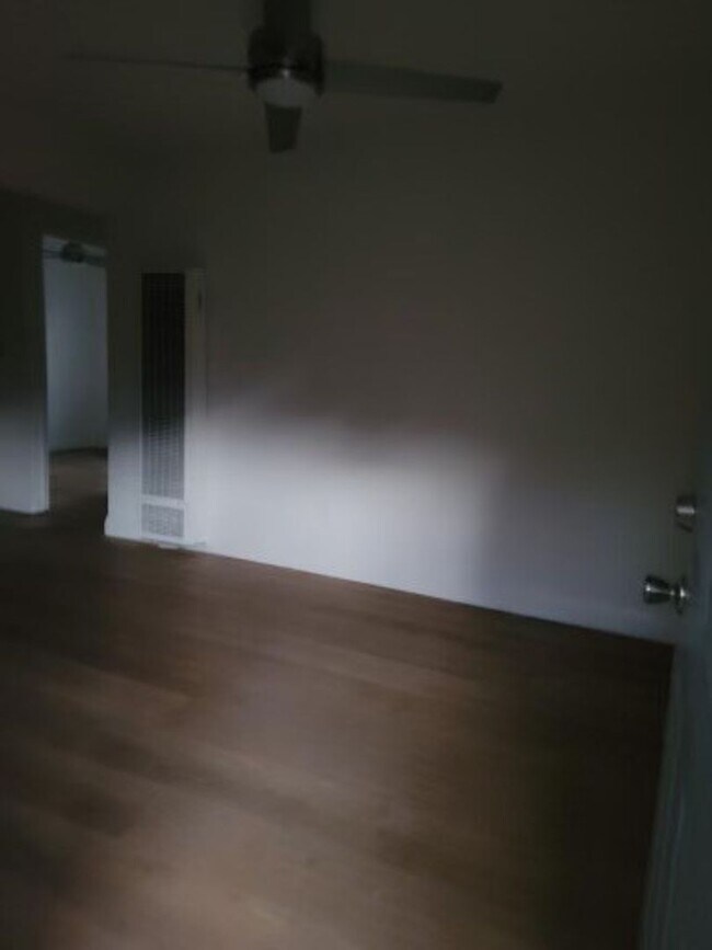 Foto del edificio - 227 E. 78th St
