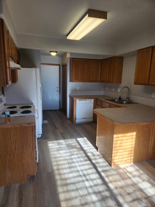 Cocina - 1018 Winona Circle