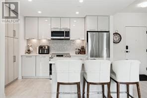 Building Photo - 415 Sea Ray Ave