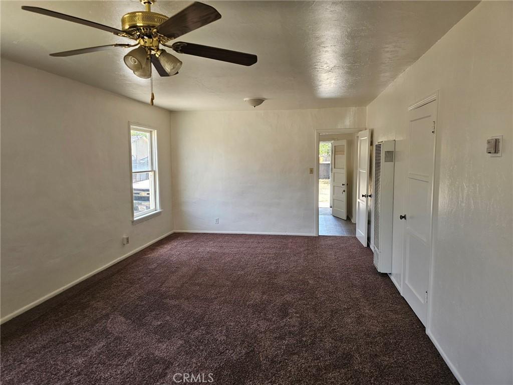 Foto principal - 26483 E 9th St