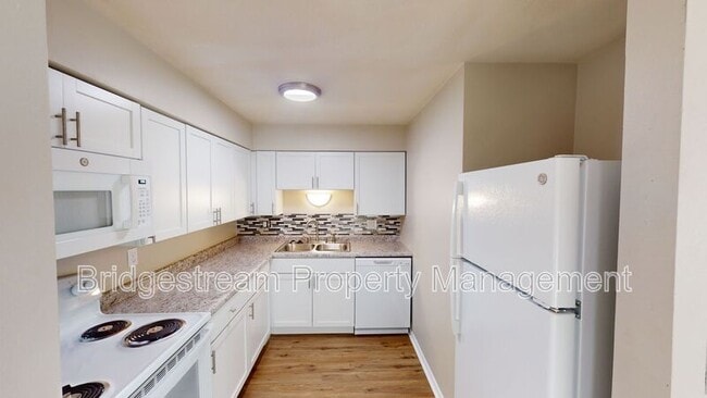 Foto del edificio - 95 N Gebhart Church Rd