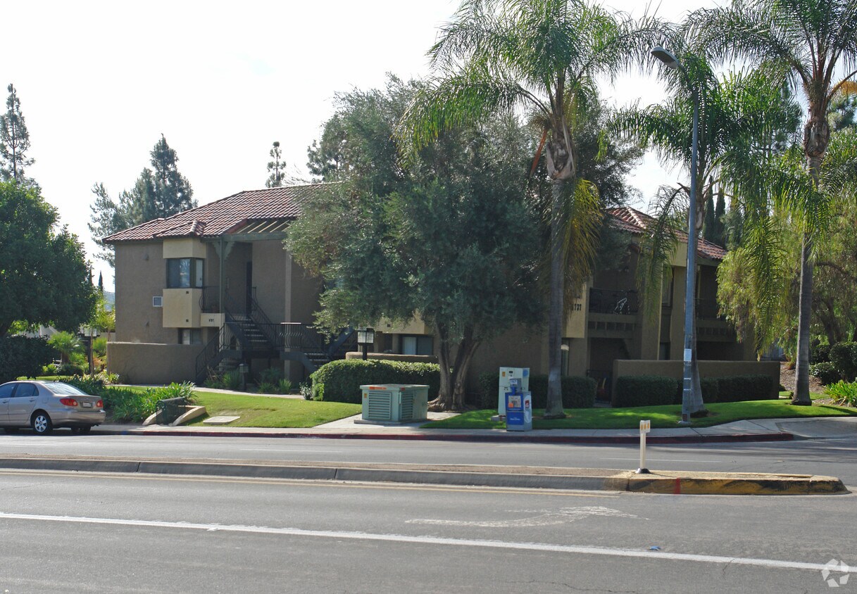 Building Photo - Casa del Parkridge