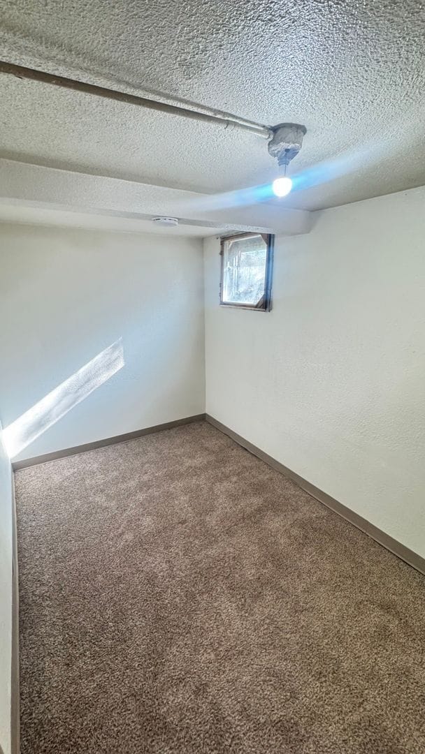 Building Photo - 1517 Eielson St