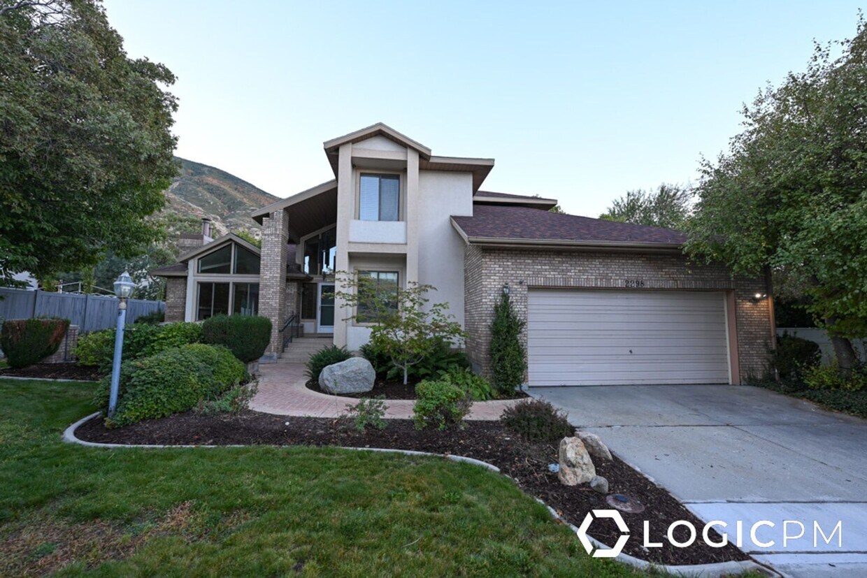 Foto principal - Beautiful Home in Sandy, UT!