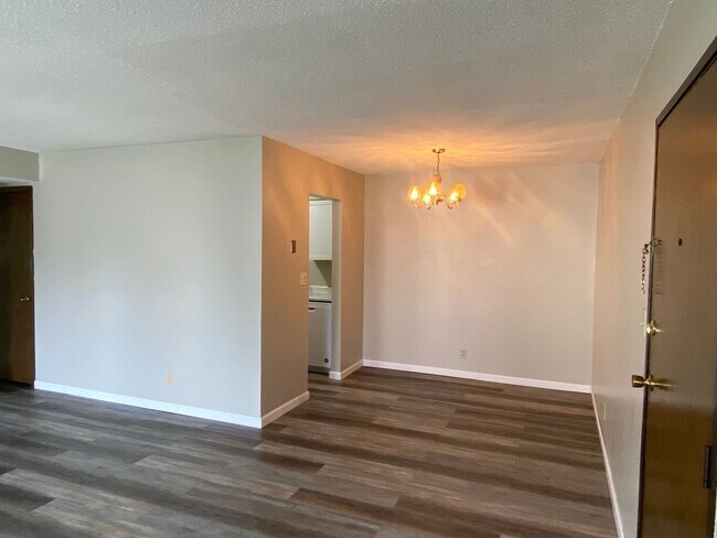 Foto del edificio - 2040 Edgewood Rd NW