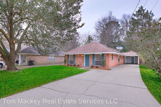 Foto del edificio - 3 br, 2 bath House - 8567 Barnett Dr.