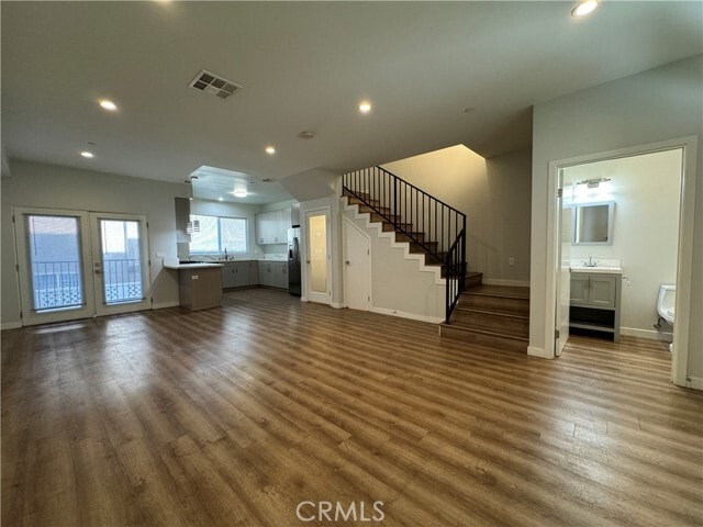 Building Photo - 22425 Del Valle St