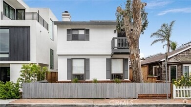 Building Photo - 472 36th St