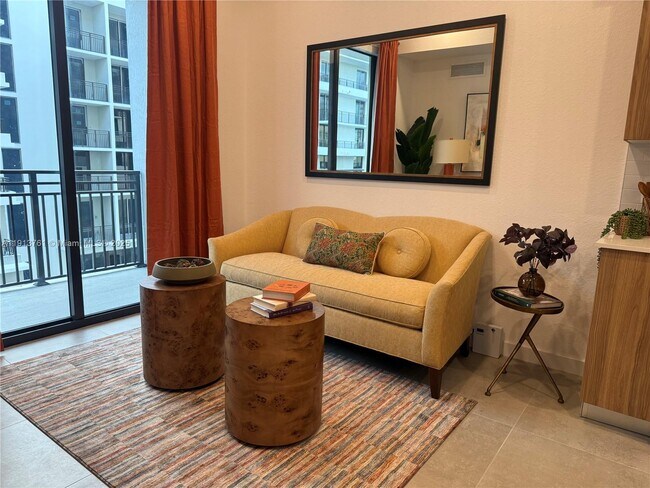 Foto del edificio - 2001 Van Buren St