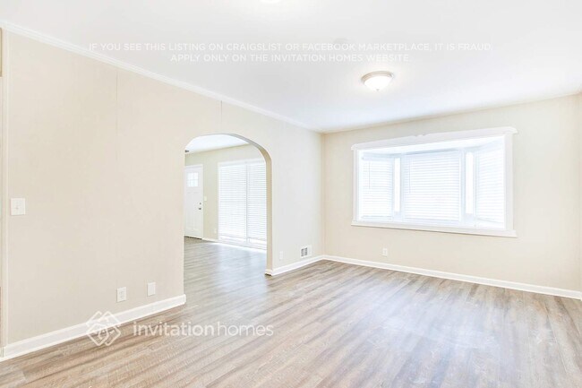 Building Photo - 2496 Montezuma Cir