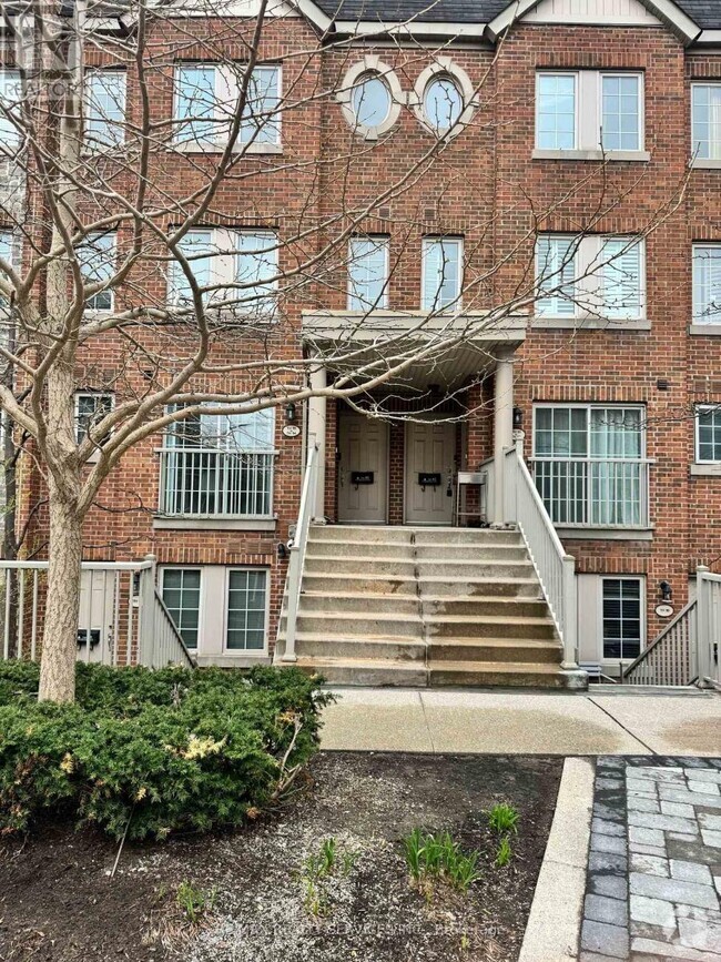Building Photo - 9-TH99 Windermere Ave