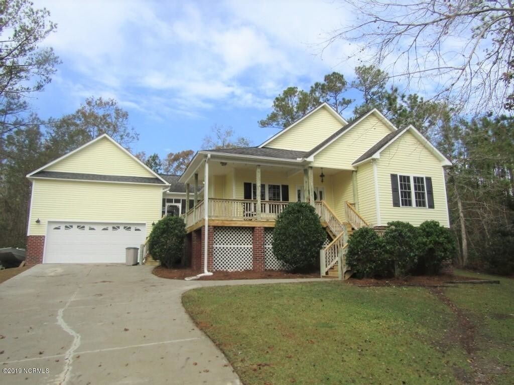 269 White Oak Bluff Rd, Stella, NC 28582