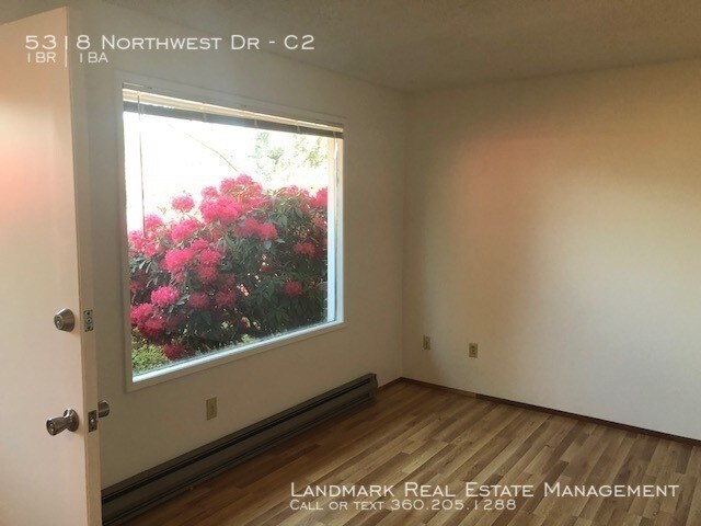 Building Photo - 5318 Northwest Dr