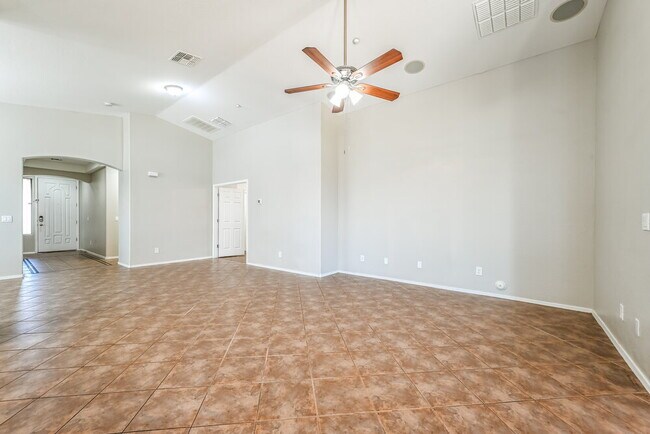 Foto del edificio - 12137 W Dove Wing Way