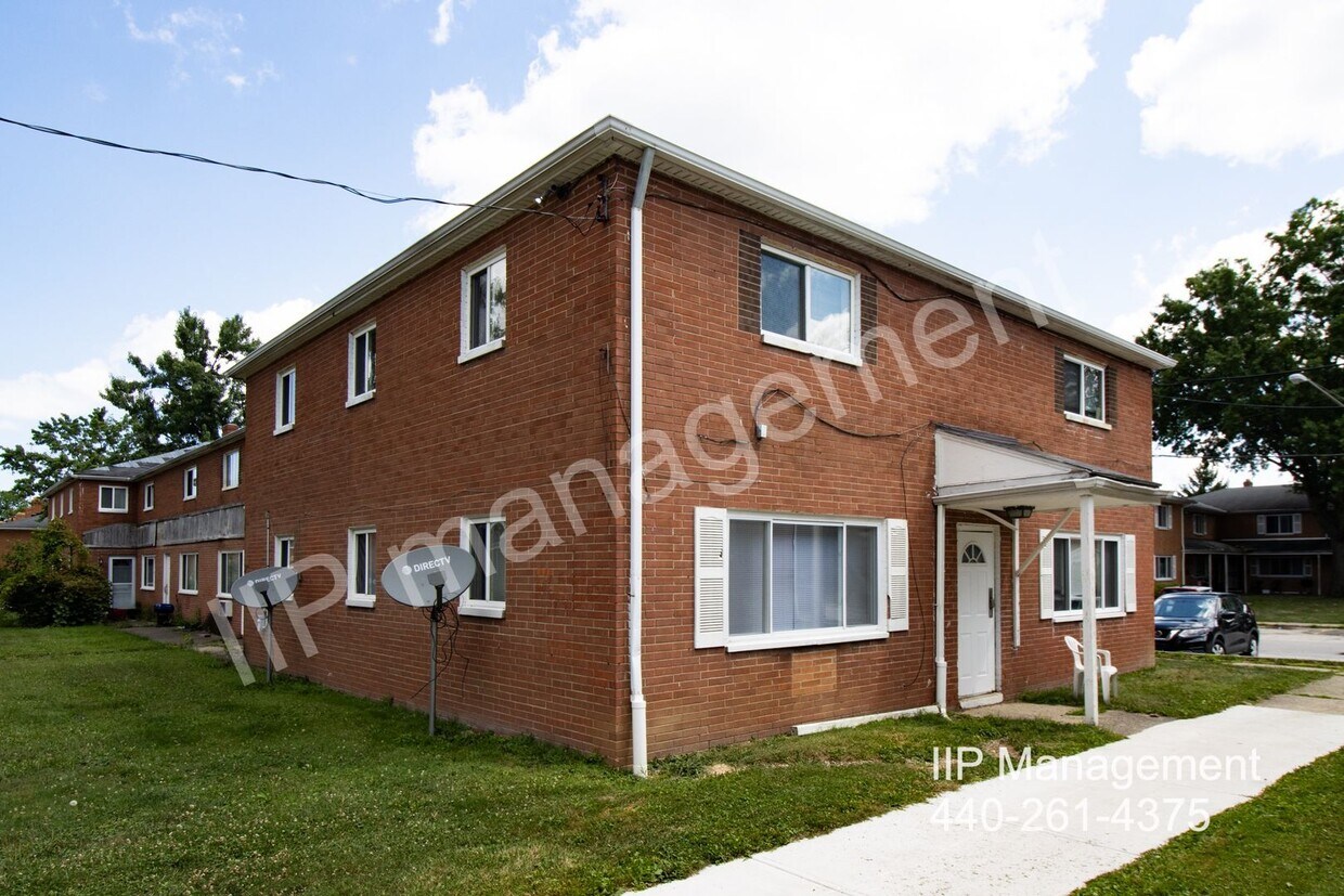 Primary Photo - Discover Your New Home at Miles Landing!