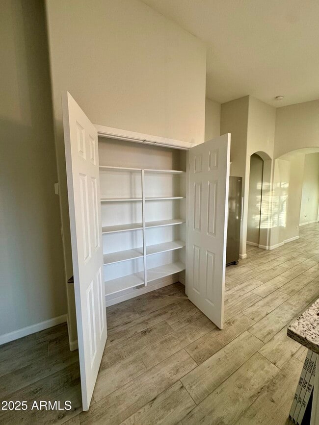 Foto del edificio - 5642 W Lydia Ln