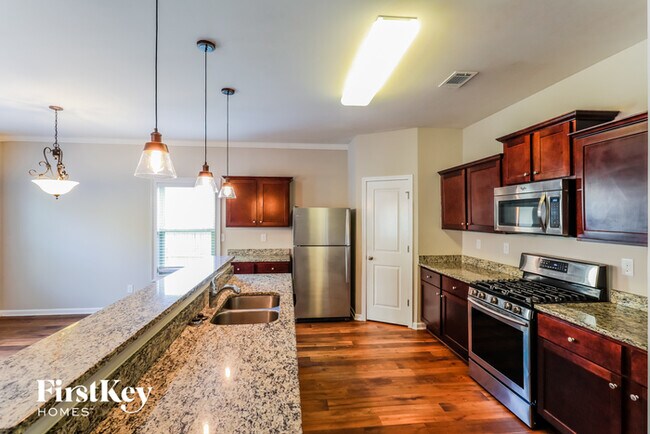 Foto del edificio - 1439 Turning Leaf Ln