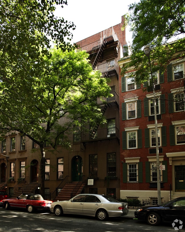 Foto del edificio - 237 E 31st St