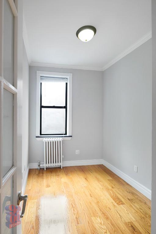 Foto del edificio - 326 E 35th St