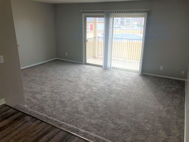 Building Photo - Kingston Cove Apartments