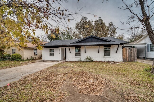 Building Photo - 2110 Aggie Dr