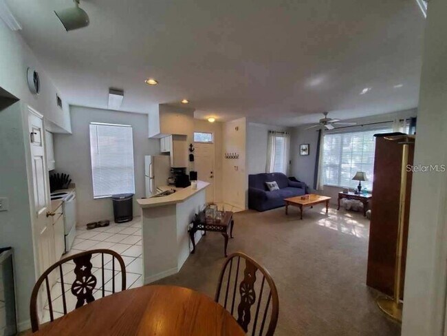 Building Photo - 9080 Lake Chase Island Way