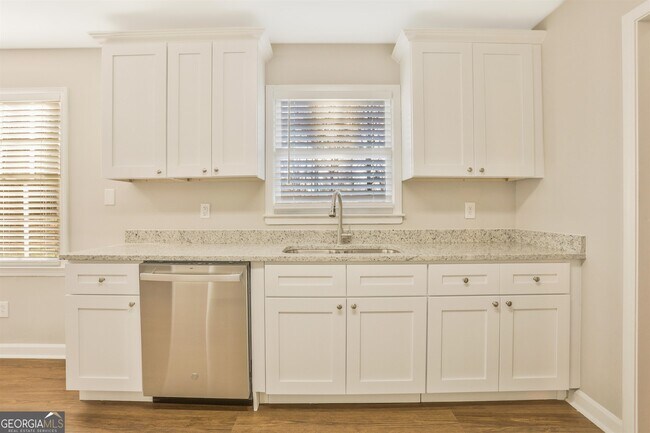 Foto del edificio - 5416 Rockmoor Dr