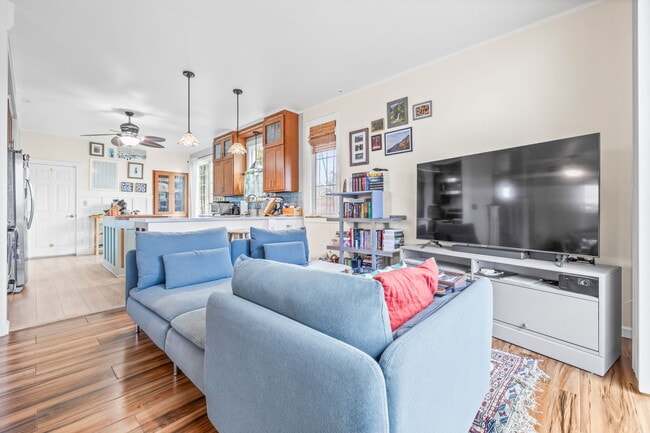 Photo - 91-1087-1087 Maulihiwa St House