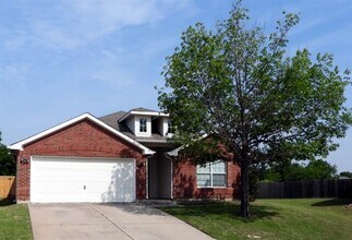 Building Photo - 5707 Goldfinch Way