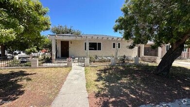 Building Photo - 11390 Violeta St