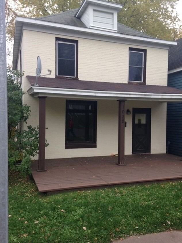 Primary Photo - Duluth, MN - 4 bedroom - 1 bathroom - Clos...