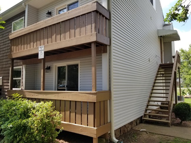 Foto del edificio - 9016 Mahogany Row SE
