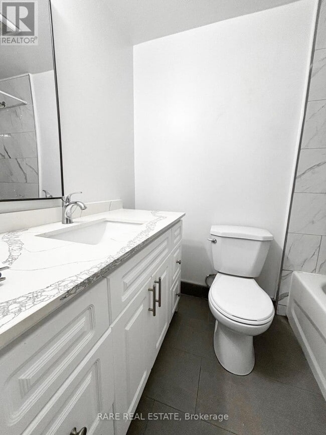 Building Photo - 99 Bellevue Ave