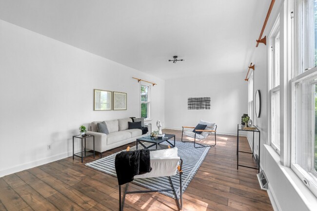 Foto del edificio - 151 N Clay Ave