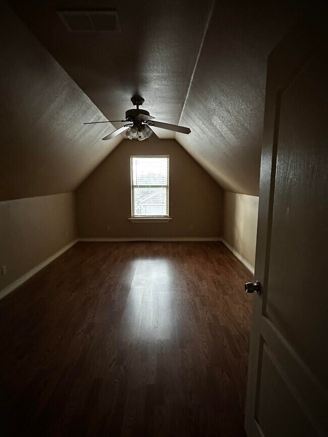 Foto del edificio - 431 Puig Dr