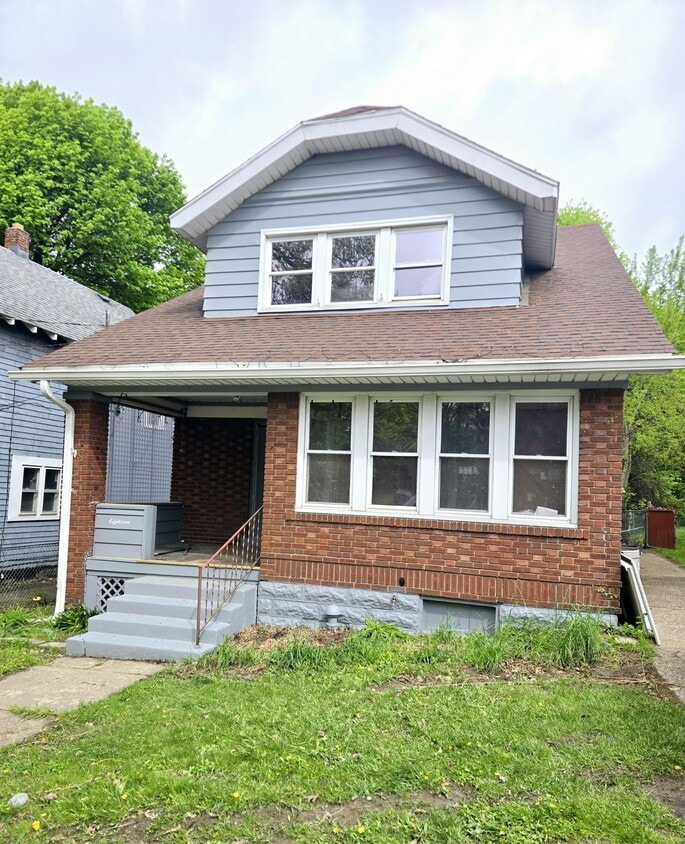 Primary Photo - 18 W 29th St