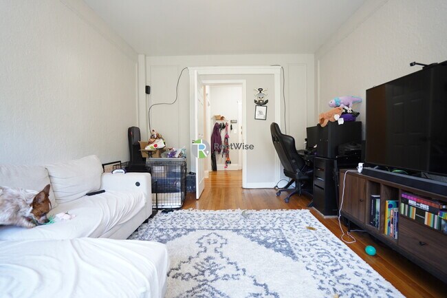 Foto del edificio - 51 Linden St