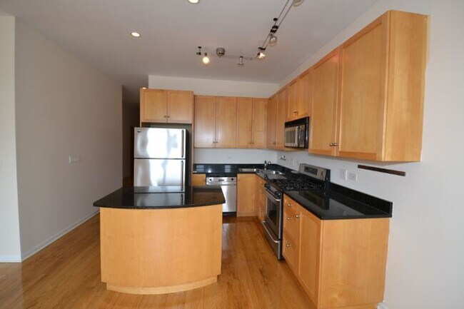 Foto del edificio - 1743 W North Ave