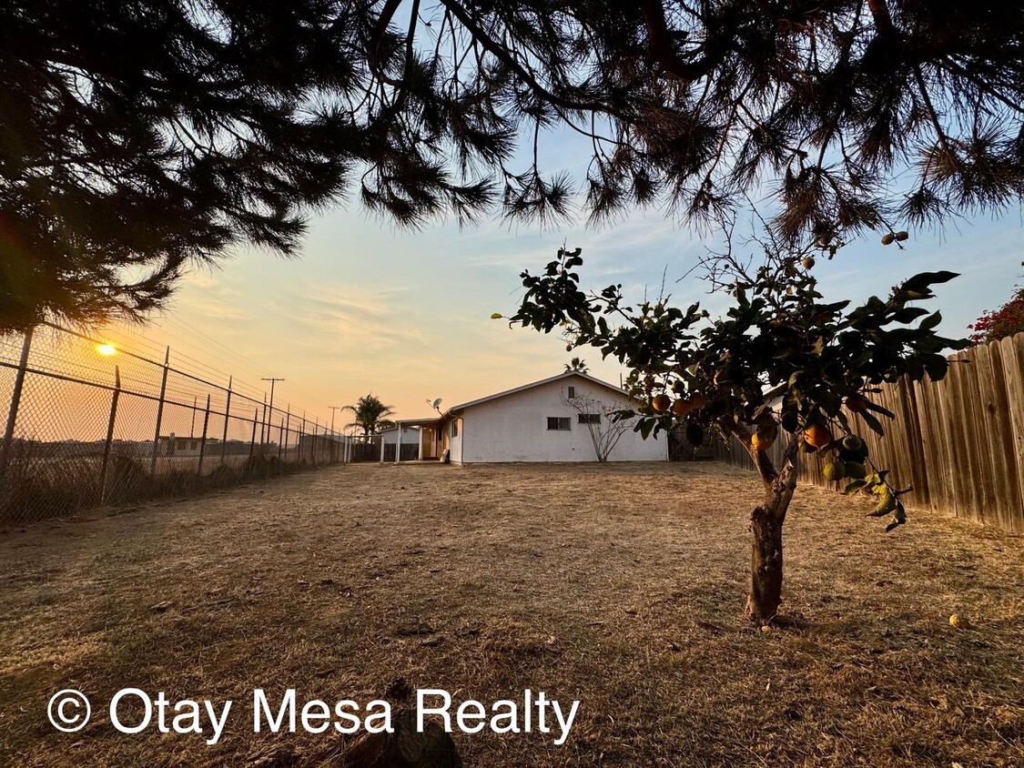 Primary Photo - Spacious 3-Bed, 2-Bath Home in Imperial Beach