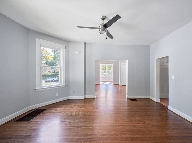 Main Floor - 2802 Hyde Park Ave