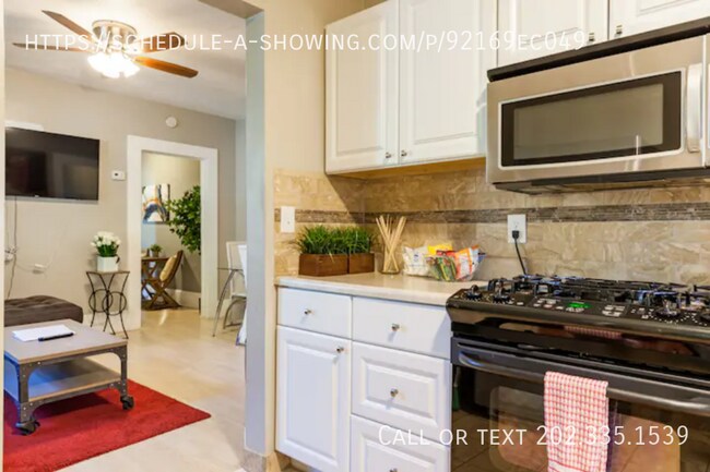 Foto del edificio - 1120 Snyder St NW